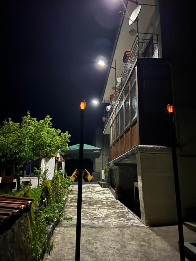 Къща За Гости "Домът На Краси" Yagodina Extérieur photo